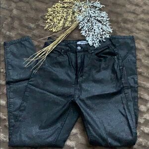 𝅺💥REVAMPED Sparkling skinny soft jeans💥